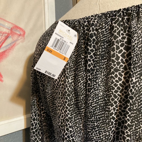 MICHAEL MICHAEL KORS
Snake-Print Wrap Dress - Picture 10 of 16